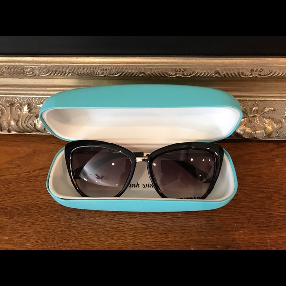 kate spade Accessories - New Kate Spade cat eye sun glasses with case